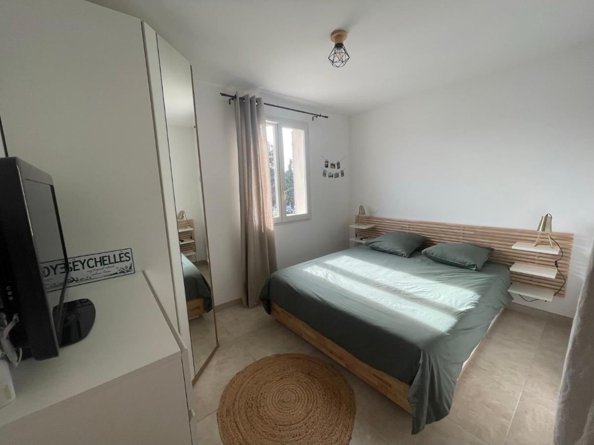 Le Lourmarinois Apartment Luaran gambar